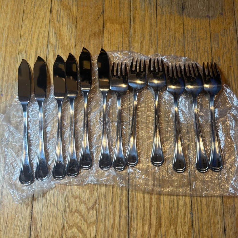 WMF Cromargan Fish Set 12pc 6 Knives 6 Forks Stainless Steel Silverware Korea - Picture 4 of 7